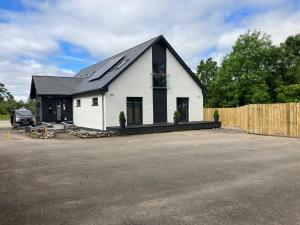 Gallery image of The Shack & Pods at Inchree in Corran