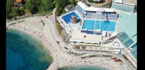 Bazén v ubytování Blue Apartment G&G nebo v jeho okolí