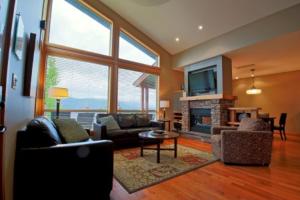 Gallery image of The Residences at Fairmont Ridge in Fairmont Hot Springs