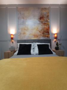 Posteľ alebo postele v izbe v ubytovaní Apartament Amber - AZW Gdańsk
