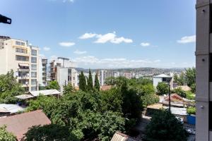 Afbeelding uit fotogalerij van Saburtalo Apartment in Tbilisi City