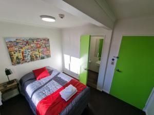 เตียงในห้องที่ Stay Timaru