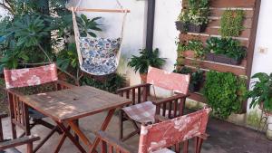 A garden outside Casa de Mia