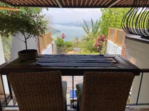 Ảnh trong thư viện ảnh của Casa Flor de Pajaro, vistas panorámicas increíbles al lago ở Suchitoto