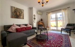 Posezení v ubytování Stunning Apartment In Torrevieja