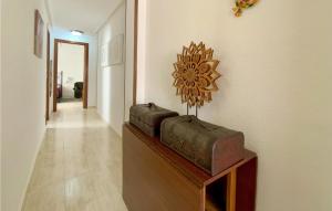 Posezení v ubytování Stunning Apartment In Torrevieja