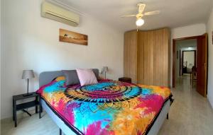 Postel nebo postele na pokoji v ubytování Stunning Apartment In Torrevieja