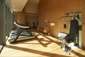 Fitness center at/o fitness facilities sa MUJI HOTEL SHENZHEN