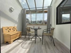 Część wypoczynkowa w obiekcie Duplex 3 pièces rénové avec loggia et garage, cœur de Briançon, proche télécabine, 4-6 couchages - FR-1-330C-130