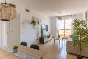 Posezení v ubytování Apartamento Catania en Aguadulce con vistas al mar