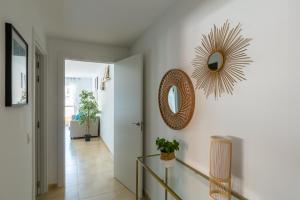 TV a/nebo společenská místnost v ubytování Apartamento Catania en Aguadulce con vistas al mar