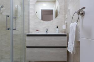 Koupelna v ubytování Apartamento Catania en Aguadulce con vistas al mar