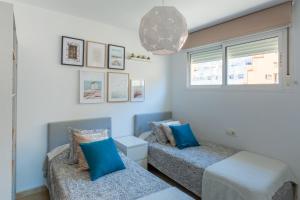 Posezení v ubytování Apartamento Catania en Aguadulce con vistas al mar