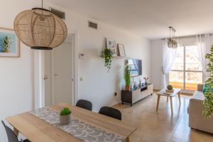 Posezení v ubytování Apartamento Catania en Aguadulce con vistas al mar