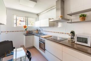 Kuchyň nebo kuchyňský kout v ubytování Apartamento Catania en Aguadulce con vistas al mar