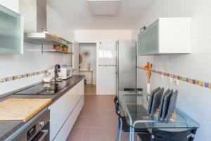 Kuchyň nebo kuchyňský kout v ubytování Apartamento Catania en Aguadulce con vistas al mar