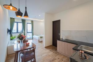 Dapur atau dapur kecil di Maris Da Nang Hotel & Apartment