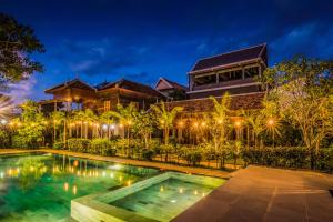 Bazén v ubytování Phum Khmer Lodge - Village Cambodian Eco-Lodge nebo v jeho okolí
