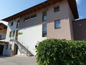 Budova, v ktorej sa apartmán nachádza