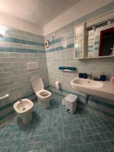 Koupelna v ubytování LIGHTBLUE-CELESTE Central Apartment in Porto Rotondo