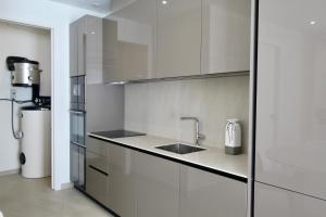 Casona Seis Lunas Apartment的厨房或小厨房