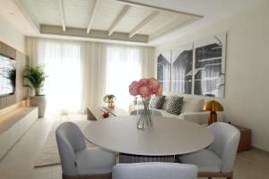 Casona Seis Lunas Apartment的电视和/或娱乐中心