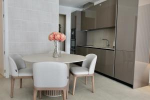 Casona Seis Lunas Apartment的厨房或小厨房