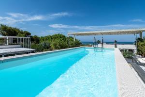 Bazén v ubytování Savoy Hotel & Spa - Preferred Hotels & Resorts nebo v jeho okolí