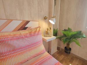 Posteľ alebo postele v izbe v ubytovaní Begona 408 Compact city center studio BY NAMASTE ELITE