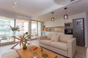 Kuchyňa alebo kuchynka v ubytovaní Denia apartment Marina