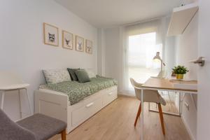 Posteľ alebo postele v izbe v ubytovaní Denia apartment Marina
