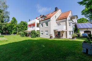 Foto de la galería de Haus am Mühlenweg II - sonnige und moderne Ferienappartements en Bad Wörishofen