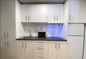 Kuchnia lub aneks kuchenny w obiekcie Merced10 3E