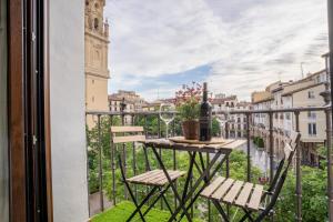 Gallery image of Cathedral Suite Home in Logroño