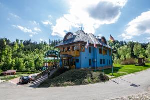 Budova, kde se hotel nachází