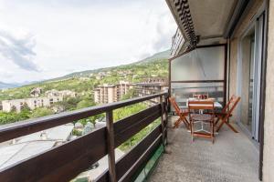 Balkón nebo terasa v ubytování Le Mirador - Studio avec balcon Vue Lac et Montagnes