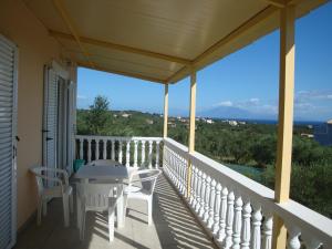 Gallery image of Casa Dyonisia Tsilivi in Plános +77 photos