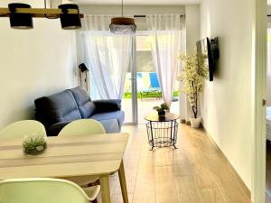 Posezení v ubytování Albir21 Ground floor by Albir Proper Properties