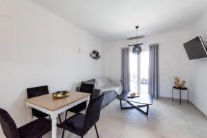 Μια τηλεόραση ή/και κέντρο ψυχαγωγίας στο Dioni Villa Mykonos