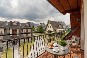 Balkón alebo terasa v ubytovaní Premium Apartments Salwatoriańska Mountain View Zakopane by Renters Prestige