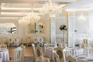 Restaurace v ubytování Grand Hotel Baroc
