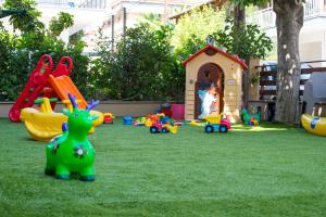 Herní místnost nebo prostor pro děti v ubytování Hotel Olympos