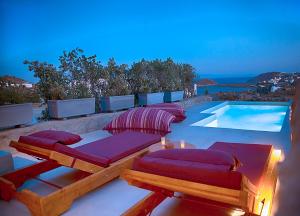 The swimming pool at or close to Villa Piccolo Mondo with private pool and sea view