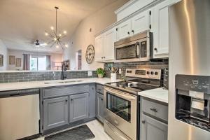 Gallery image of Hinesville Condo Grill, 4 Mi to Fort Stewart in Hinesville