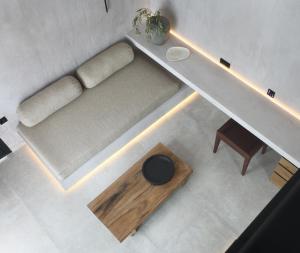 Posedenie v ubytovaní Pure Villas