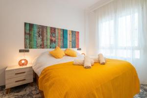 Postel nebo postele na pokoji v ubytování Exclusivo Piso Granada, PARKING PRIVADO OPCIONAL
