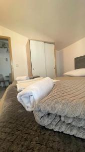 Postel nebo postele na pokoji v ubytování Apartments Milas