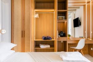 Postel nebo postele na pokoji v ubytování Hyperion Villa by LLB Mykonos