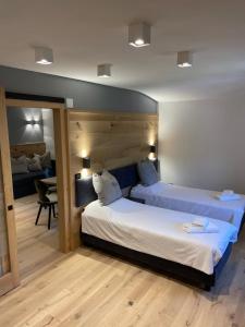 Posteľ alebo postele v izbe v ubytovaní Hotel Rech-Hof Sayonara