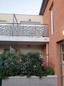 Zdjęcie z galerii obiektu Studio fonctionnel au calme avec garage individuel et balcon w mieście Lyon